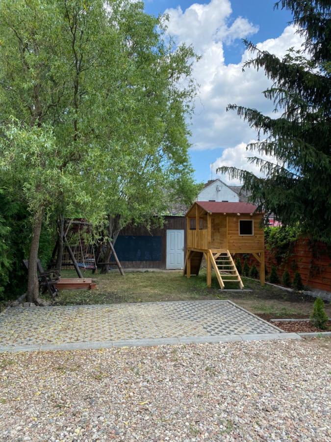 Ferienwohnung Dom W Santocznie Santoczno Exterior foto